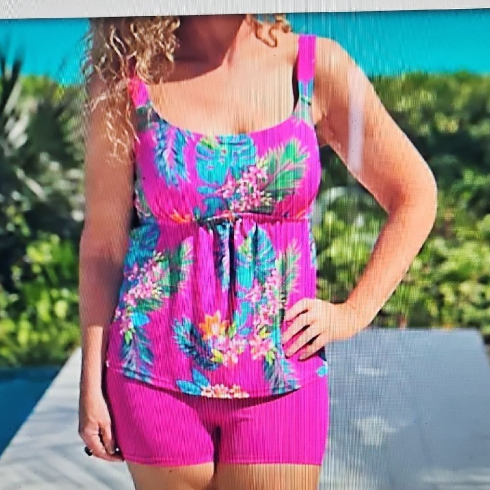 Belle by Kim Gravel X Swimsuits Set W/bike Shorts 12